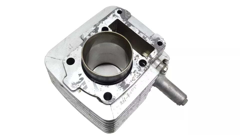 Cylindre et piston 54mm Yamaha YBR 125 2006 Réf : 5VLE13101000