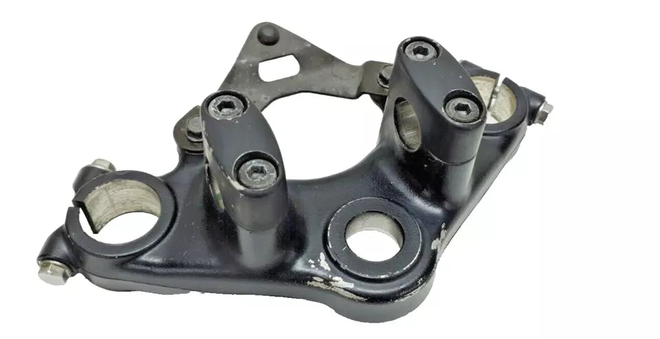 Té de fourche supérieur Honda CM 125 Custom 1986 Réf : 53231-KB4-000
