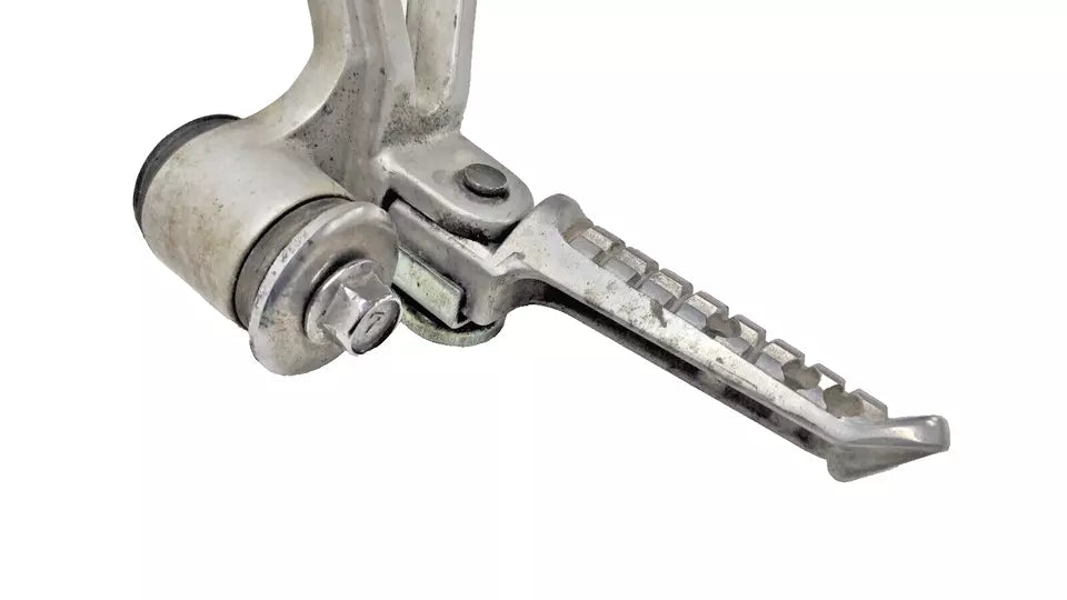 Cale pied passager G Kawasaki GPX600 R 1989 Réf : 35011-1342