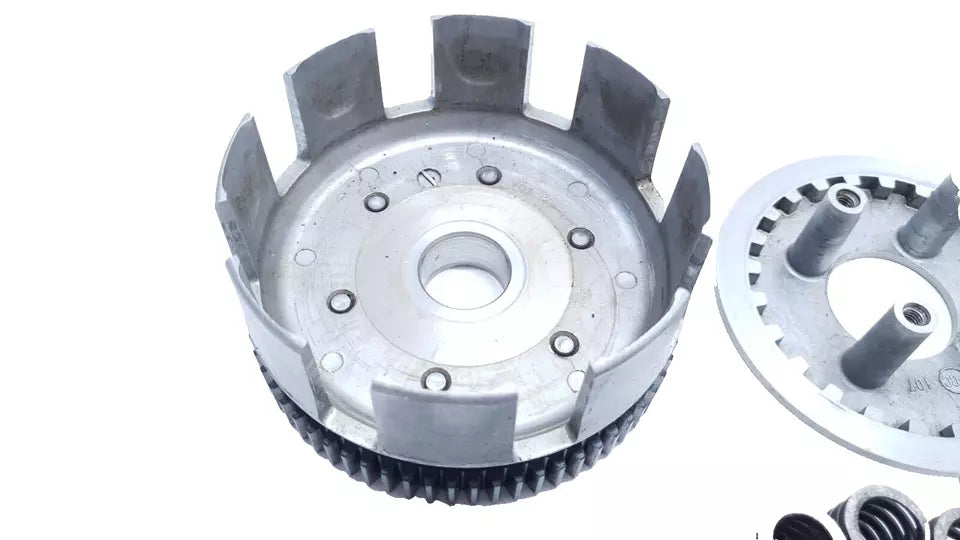 Embrayage Honda CM 125 Custom 1986 n°2 Réf : 22100-KB4-670