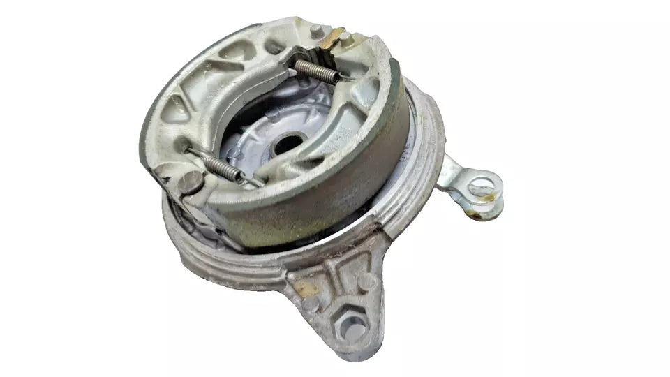 Flasque de frein arrière Yamaha YBR 125 2010 Réf : 5VL-F5321-01-33