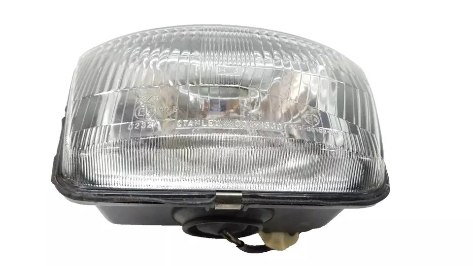 Phare avant Kawasaki GPZ 500 S 1987-1993 Réf : 230071265