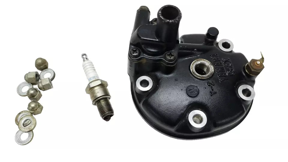 Culasse Yamaha DT125LC 1987 n°5 Réf : 34X-11111-01-00