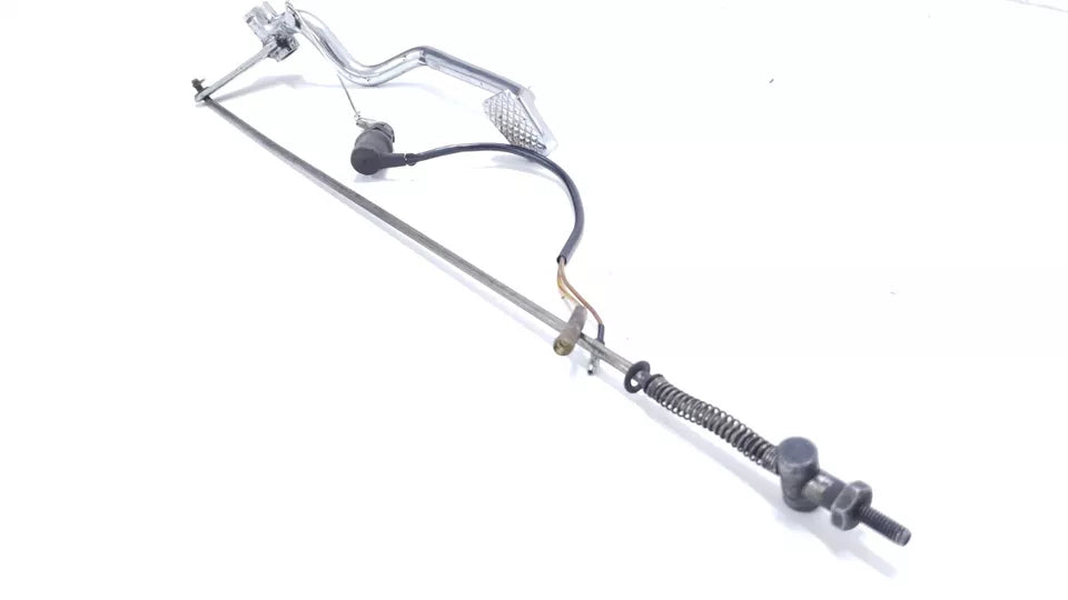 Pédale de frein arrière Yamaha YBR 125 2005 n°2 Réf 5VL-F27211-00-00