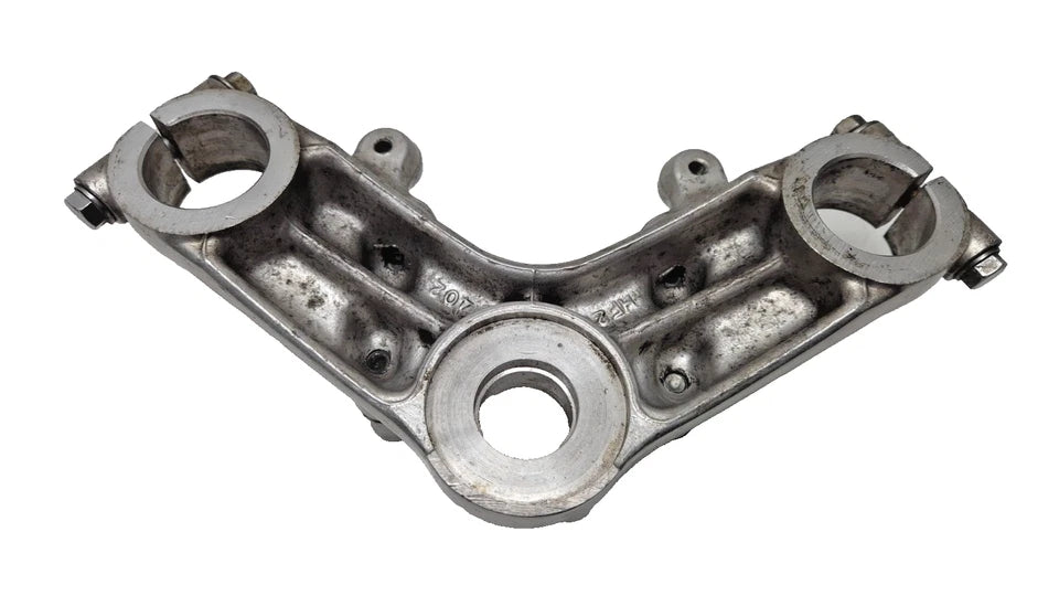 Té de fourche supérieur Honda CM 125 Custom 1995 Réf : 53231-KC2-770