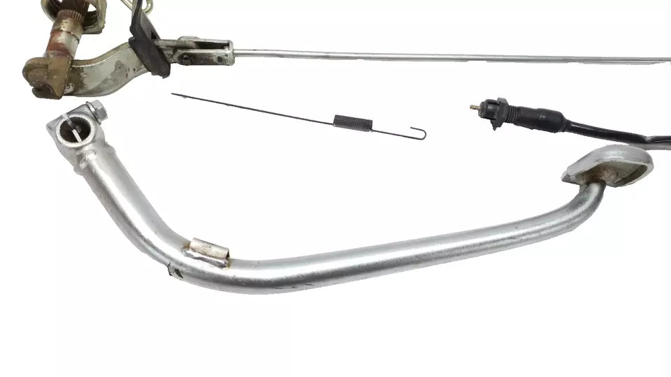 Pédale de frein arrière Honda CM 125 Custom 1992 Réf : 46500-KB4-000