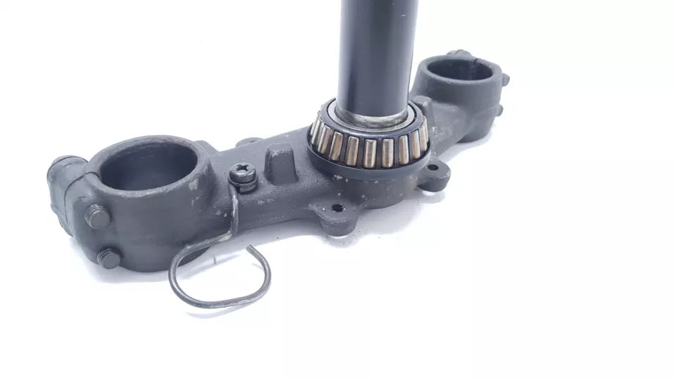 Té de fourche inférieur Yamaha DT125LC 1987 n°18 Réf : 53V-23340-00-90