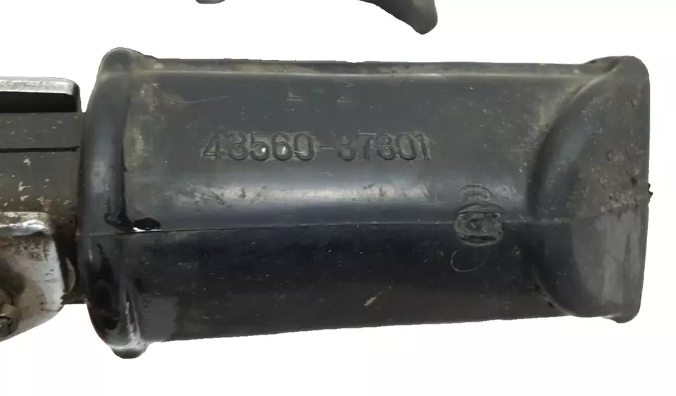 Reposes pieds avant Suzuki GN 125 2001 Réf : 43510-05330-000