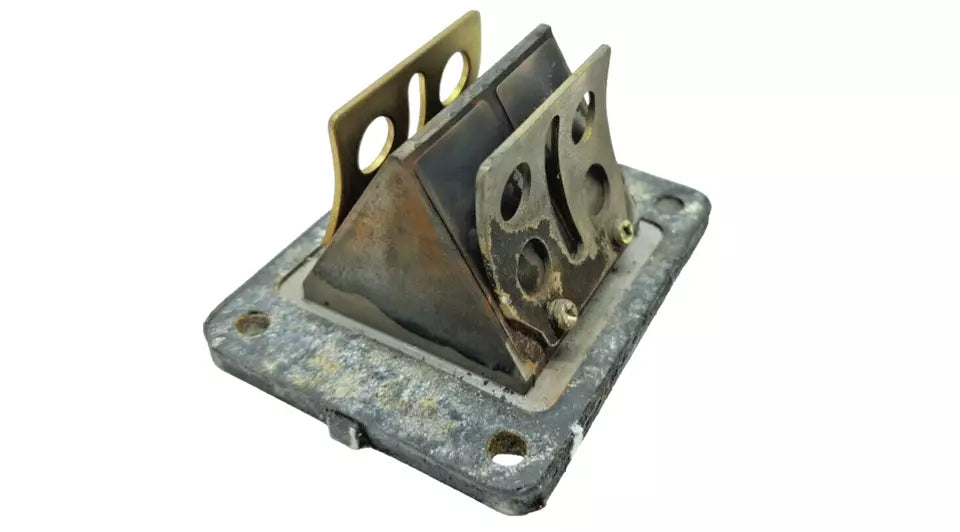 Boite à clapets Yamaha DT125LC 1987 n°5 Réf : 10V-13610-01-00