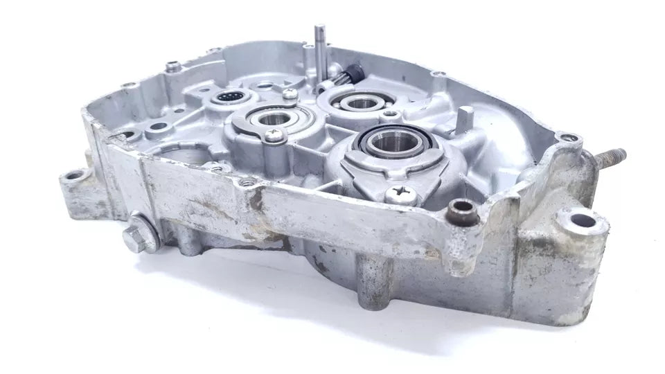 Carter moteur central droit Yamaha DT125LC 1983 n°2