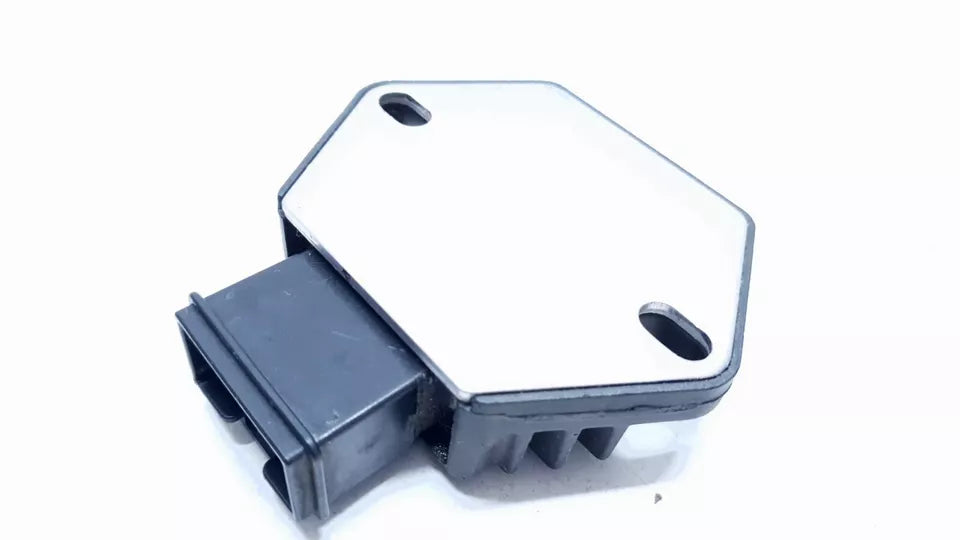 Régulateur de tension Honda CBR 125 2004 n°2 Réf : 31600-KPP-861