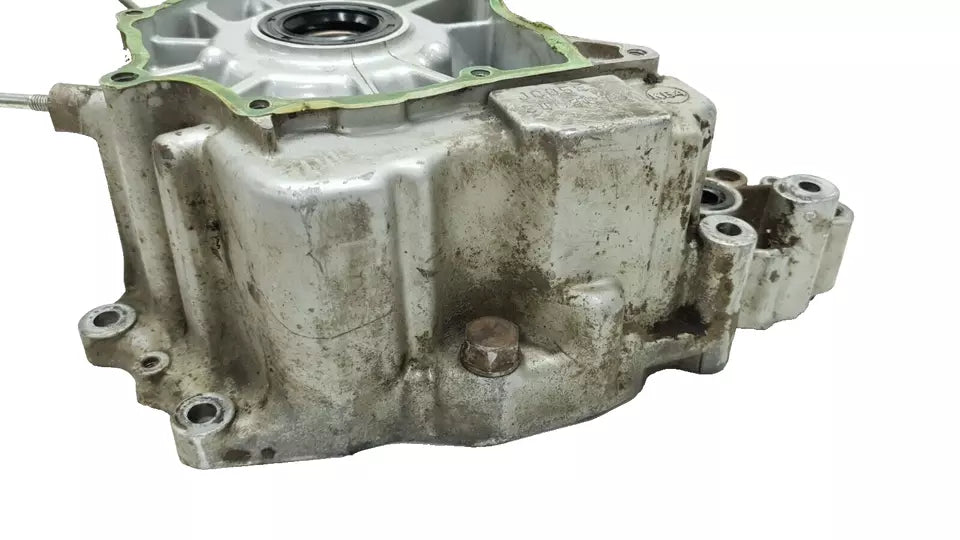 Carter moteur central gauche Honda CM 125 Custom 1985 Réf : 11200-KC2-000