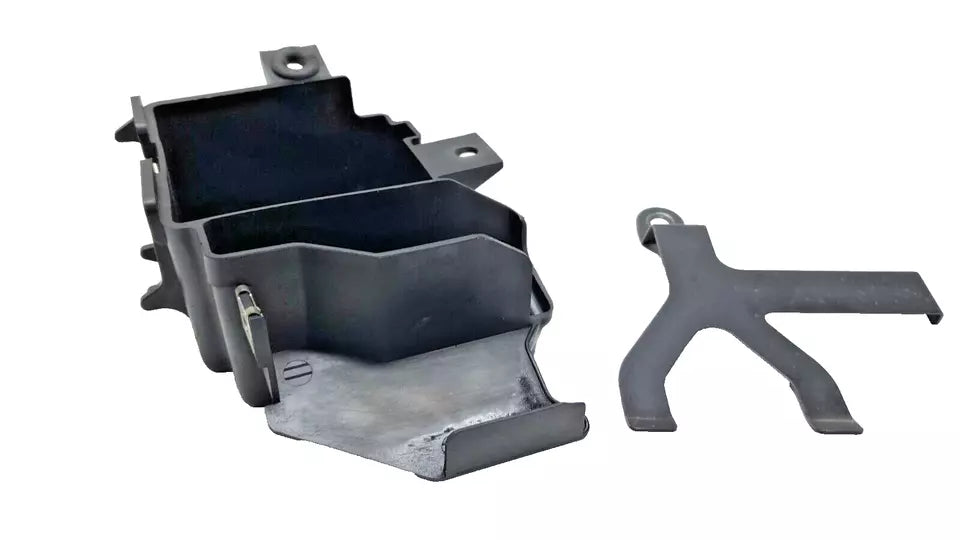 Support batterie Honda Varadero 125 2006 Réf : 50325-KPC-640