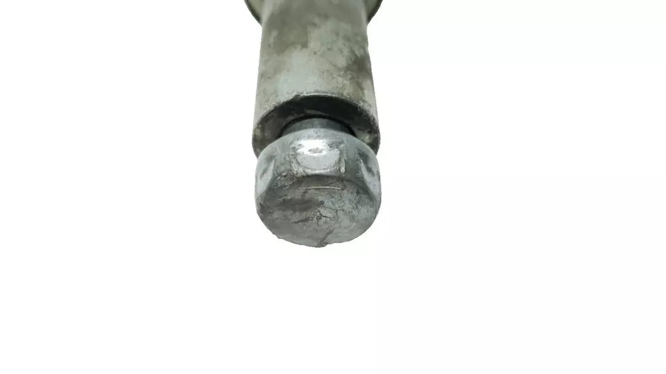 Axe de roue arrière Yamaha DT125LC 1987 n°11 Réf 37F-25381-00-00