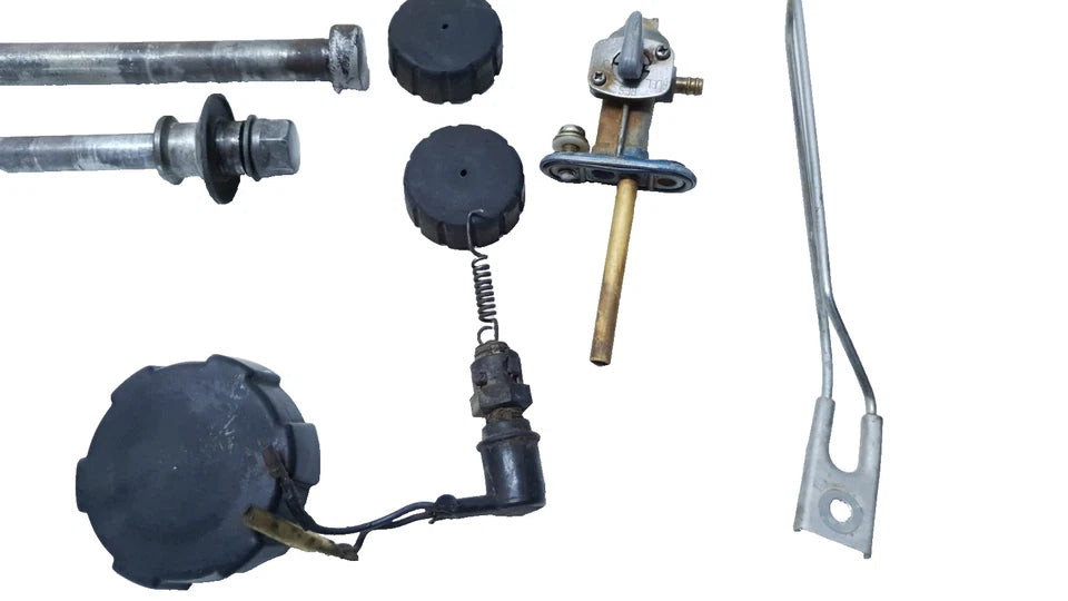 Kit visserie & pièces diverses Yamaha DT125LC 1982 n°5
