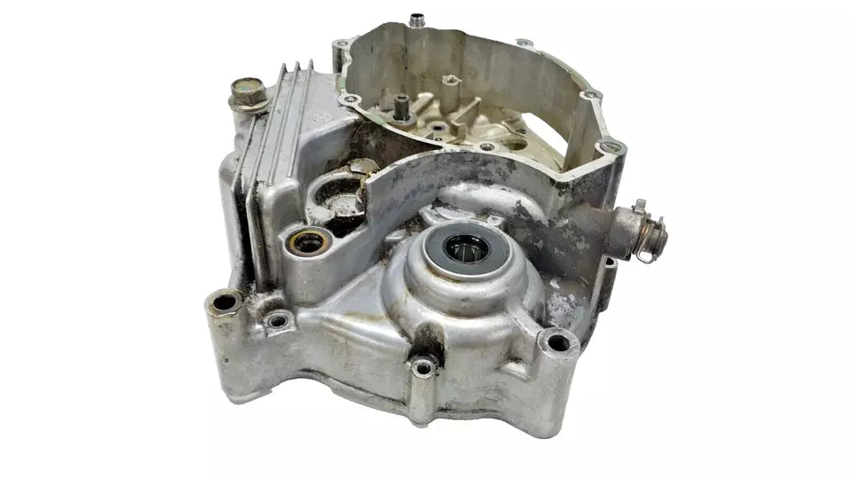 Carter moteur central gauche Yamaha XT125X 2005 Réf : 5HH-E5150-01-00