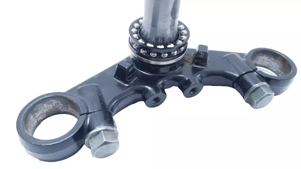 Té de fourche inférieur Yamaha TZR 50 2012 n°2 Réf : 5WX-F3340-21
