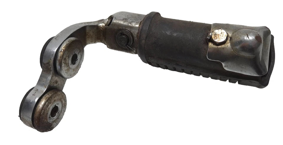 Repose-pied avant gauche Honda CM 125 Custom 1995 Réf : 50640-KB4-000