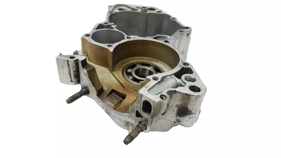 Carter moteur central droit Yamaha DT125R 1999 n°3 Réf : 3BN-15121-04