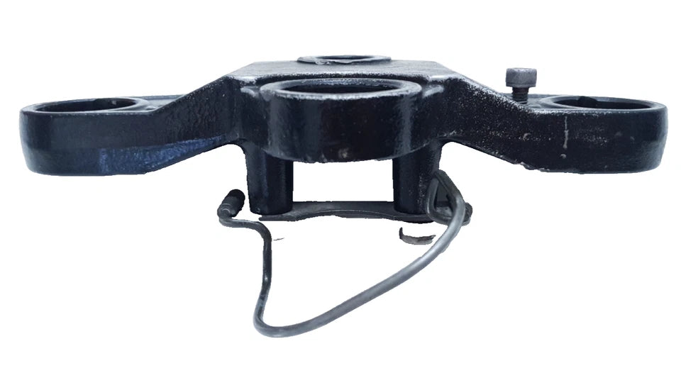 Té de fourche supérieur Yamaha TZR 50 2008 n°3 Réf : 5WXF34351098