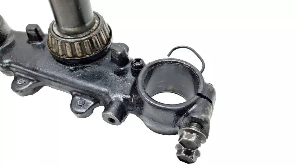 Té de fourche inférieur Yamaha DT125LC 1987 n°3 Réf : 53V-23340-00-90