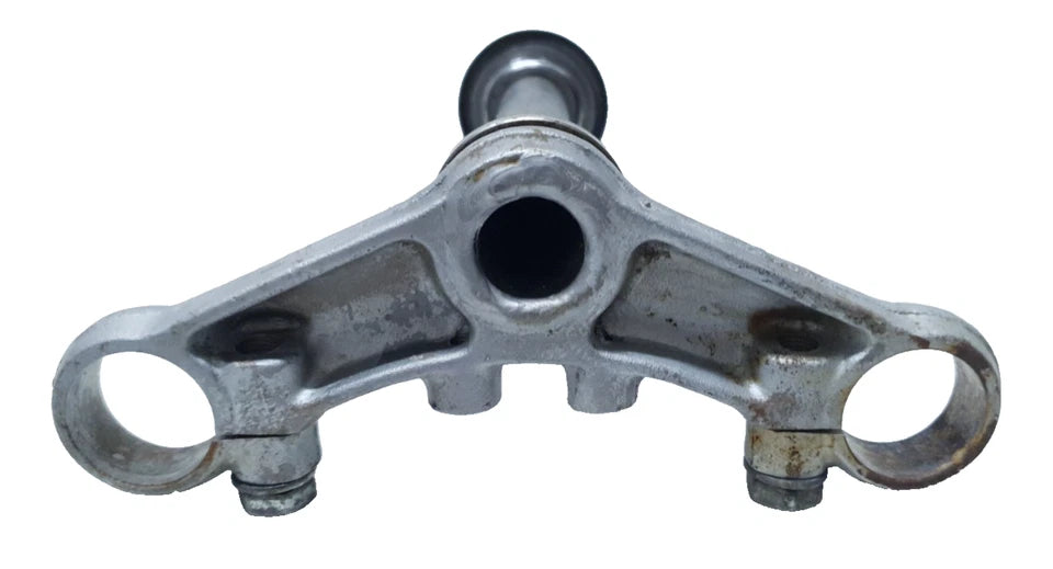 Té de fourche inférieur Yamaha TZR 50 2008 n°4 Réf : 5WXF33400000