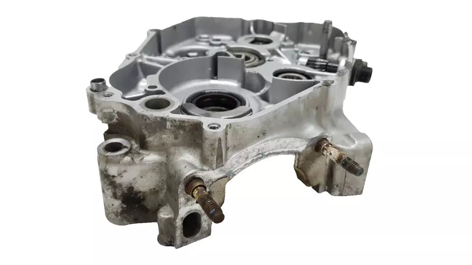 Carter moteur central droit Yamaha TDR 125 2002 Réf : 3BN-15121-04