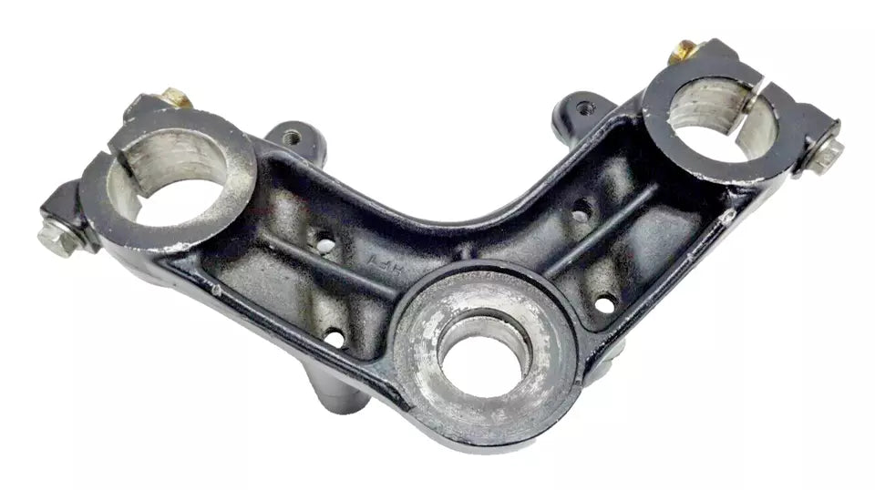 Té de fourche supérieur Honda CB 125 Twin 1980 Réf : 53231-399-000