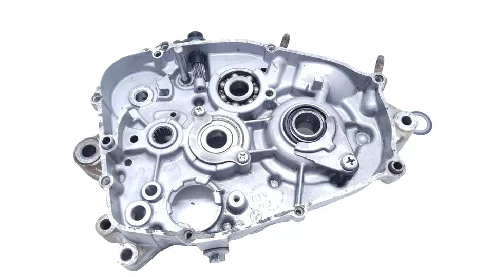 Carter moteur central droit Yamaha DT125LC 1983 n°2