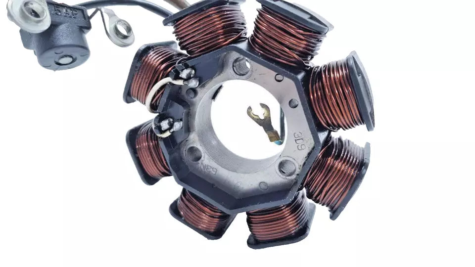 Stator d'allumage Yamaha YBR 125 2006 n°3 Réf : 3D9-H1410-00-00