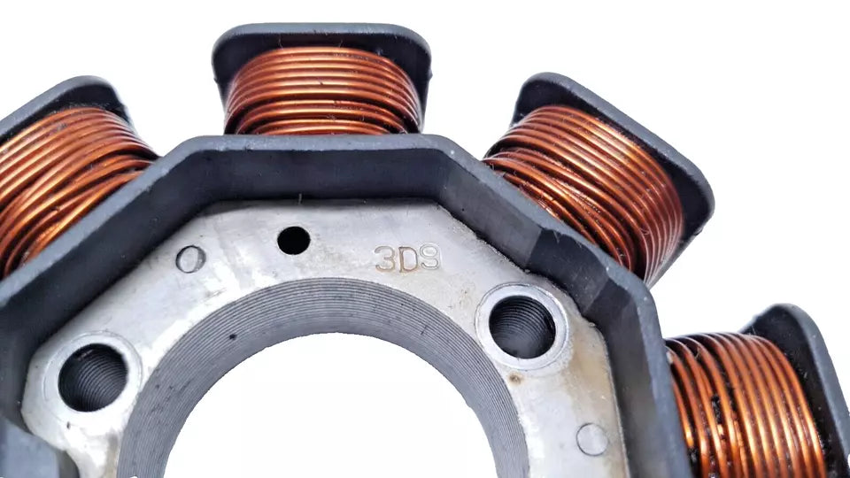 Stator d'allumage Yamaha YBR 125 2006 n°2 Réf : 3D9-H1410-00-00