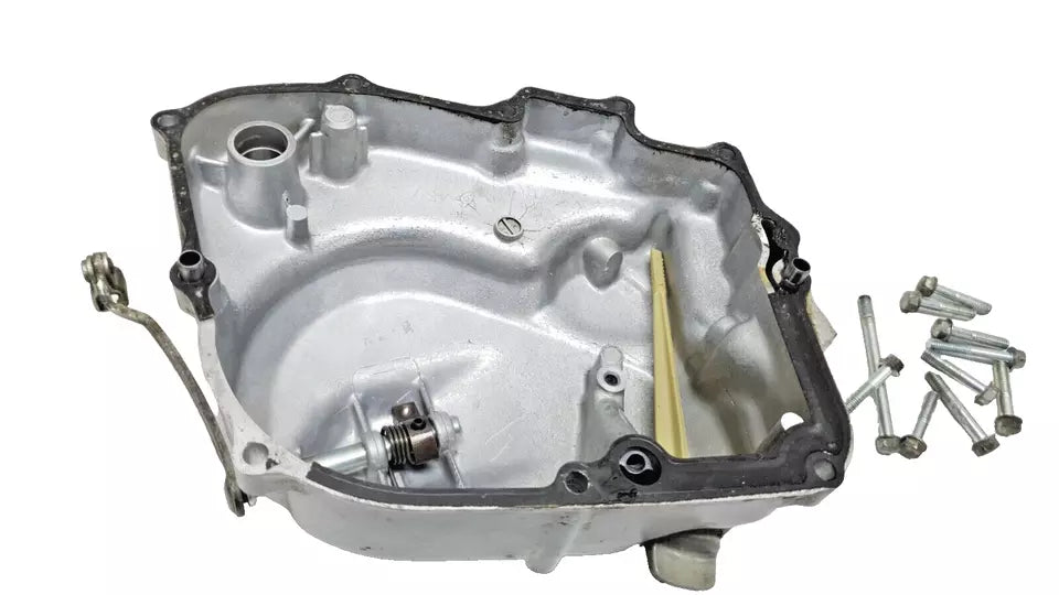 Carter droit d'embrayage Honda CM 125 T 1978-1981 Réf : 11330-402-000