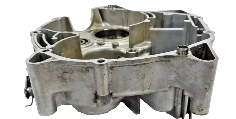 Carter moteur central gauche Yamaha XT125X 2005 Réf : 5HH-E5150-01-00