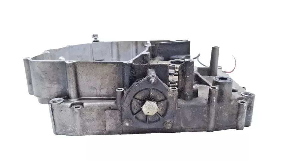 Carter moteur central gauche Hyosung Comet GT 125 2003 n°2