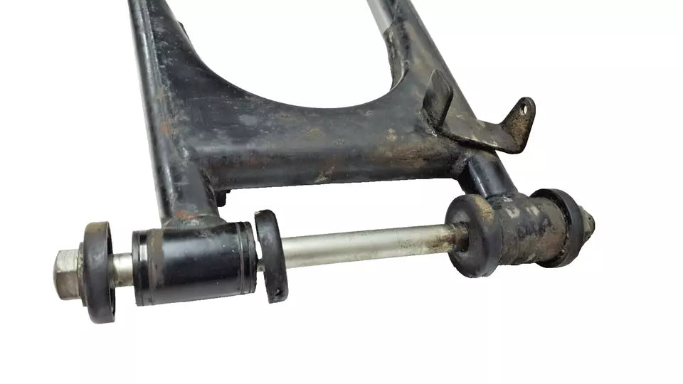 Bras oscillant Honda CM 125 T 1978-1981 n°3 Réf : 52100-399-600ZA
