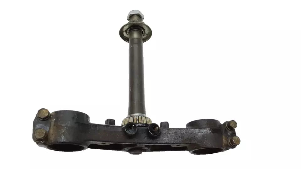 Té de fourche inférieur Triumph 900 Tiger 1994