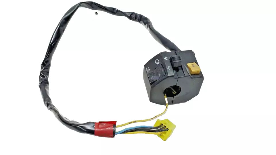 Commodo gauche Suzuki GN 125 2001 Réf : 37400-06B20-000