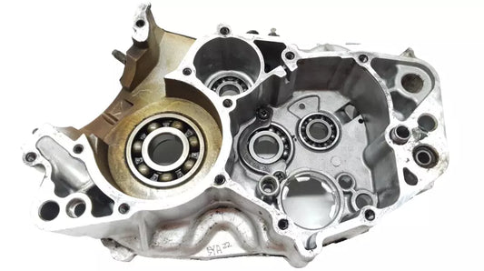 Carter moteur central droit Yamaha DT125R 1999 n°3 Réf : 3BN-15121-04