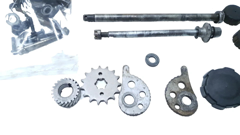 Kit visserie & pièces diverses Yamaha DT125LC 1982 n°5