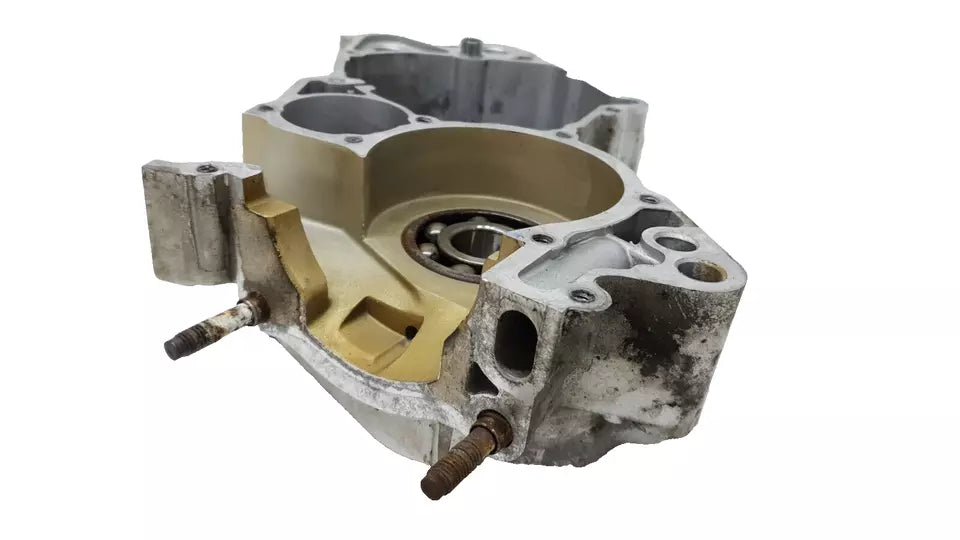 Carter moteur central droit Yamaha TDR 125 2002 Réf : 3BN-15121-04