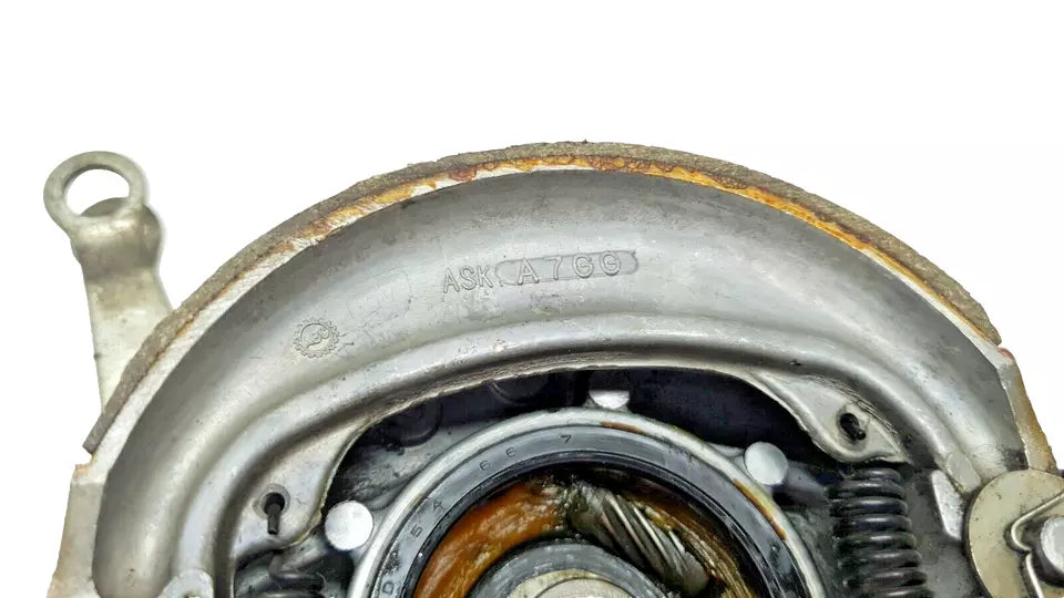 Tambour de frein avant Honda CM 125 T 1978-1981 n°3 Réf : 45010-402-003