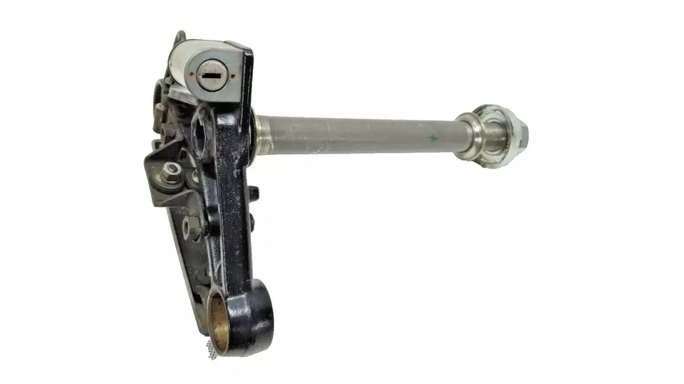 Té de fourche inférieur Honda CM 125 Custom 1986 Réf : 53200-402-000ZA