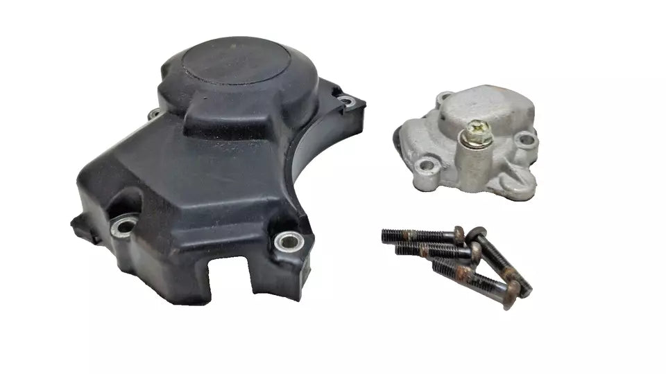 Carter de pompe à huile Yamaha DT125LC 1986 Réf : 10V-15416-00-00