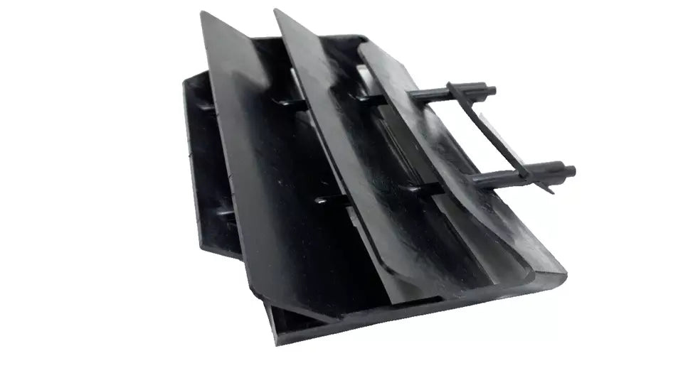 Grille de radiateur droit Yamaha DT125R 1990 Réf : 3NC-F172F-00-00