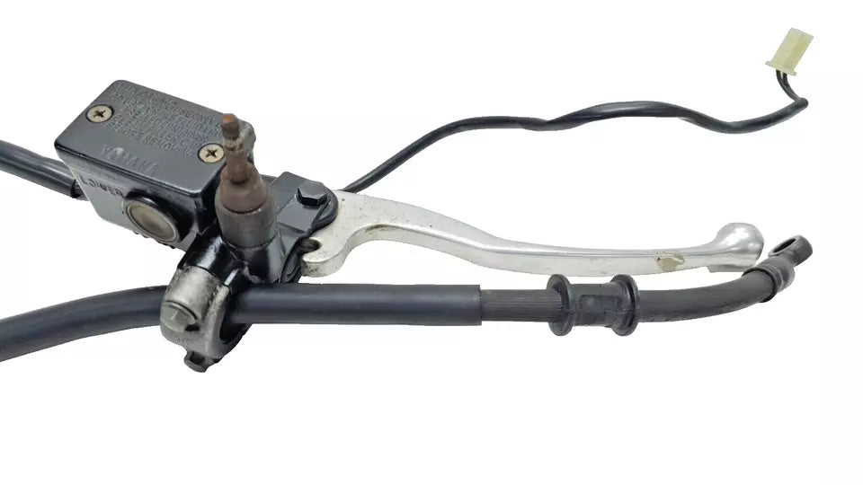Maître cylindre avant Yamaha YBR 125 2009 Réf : 3D9-F583T-11