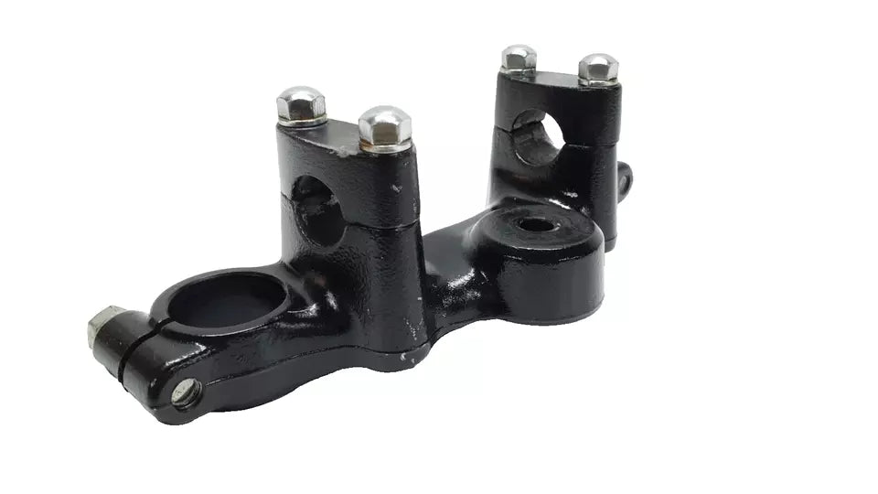 Té de fourche supérieur Suzuki GN 125 2001 Réf : 51311-11300-291