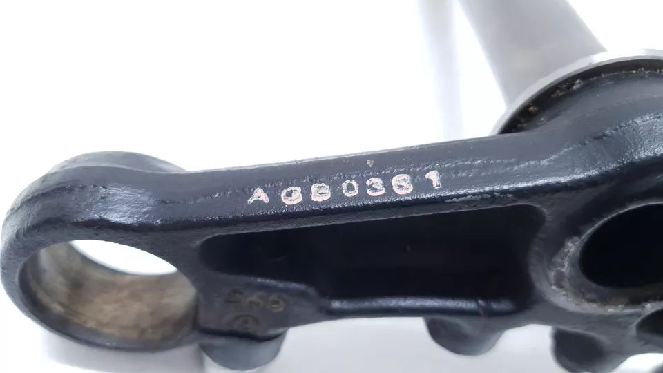 Té de fourche inférieur Yamaha TZR 50 2012 Réf : 5WX-F3340-20