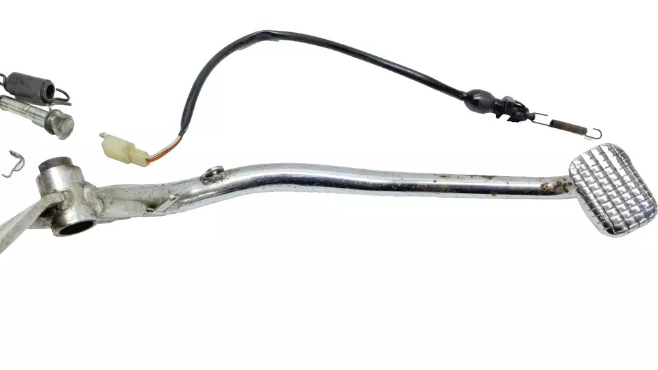 Pédale de frein arrière Suzuki TU-X 125 1999-2001 Réf : 43110-05301-000