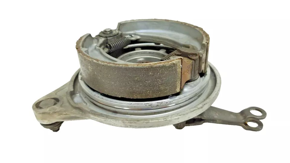 Tambour de frein arrière Honda CM 125 Custom 1986 Réf : 43100-399-023