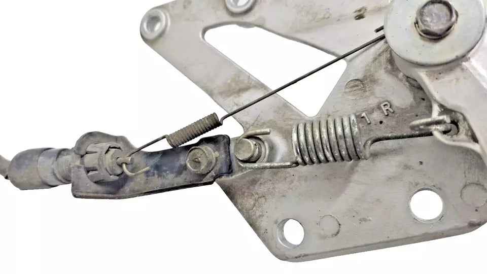 Cale pied avant droit Kawasaki GPX 600 R 1989 Réf : 340285018